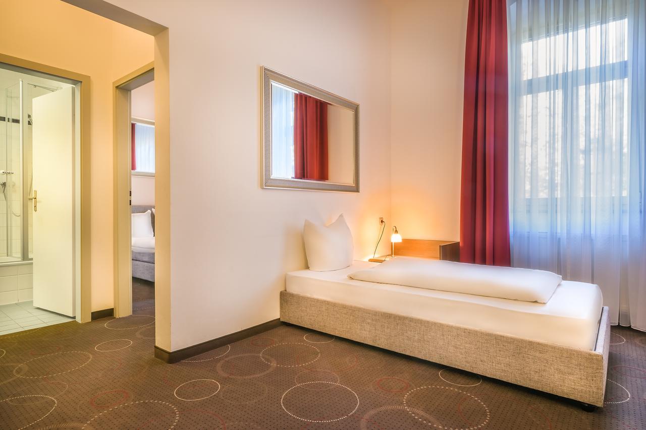 Hotel Am Bonhoefferplatz Dresden Ngoại thất bức ảnh