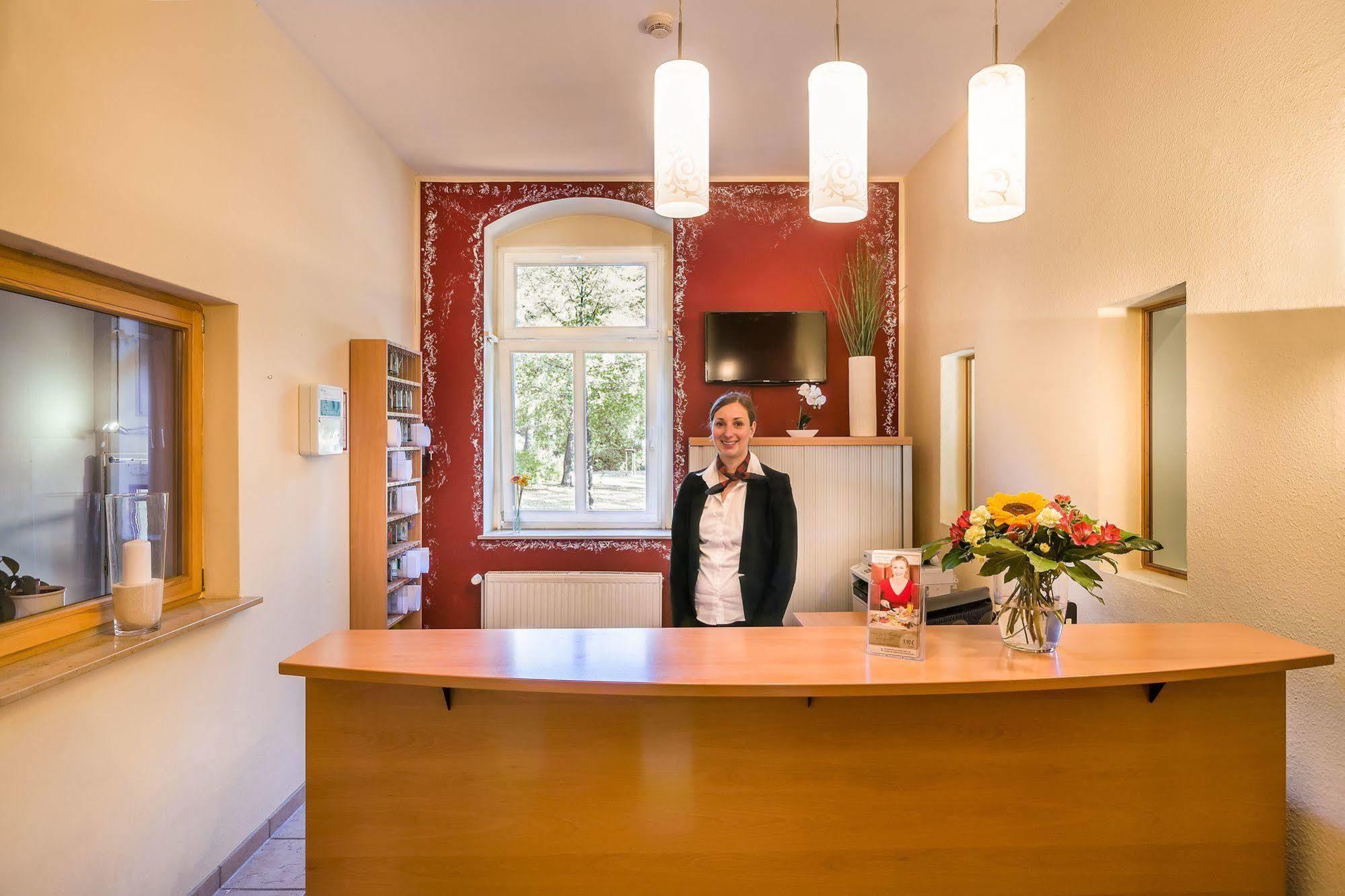 Hotel Am Bonhoefferplatz Dresden Ngoại thất bức ảnh